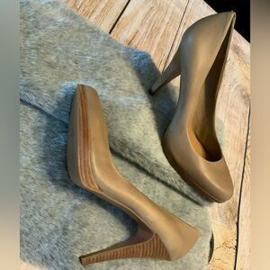 Nine West Leather Heel Shoes Size 8.5